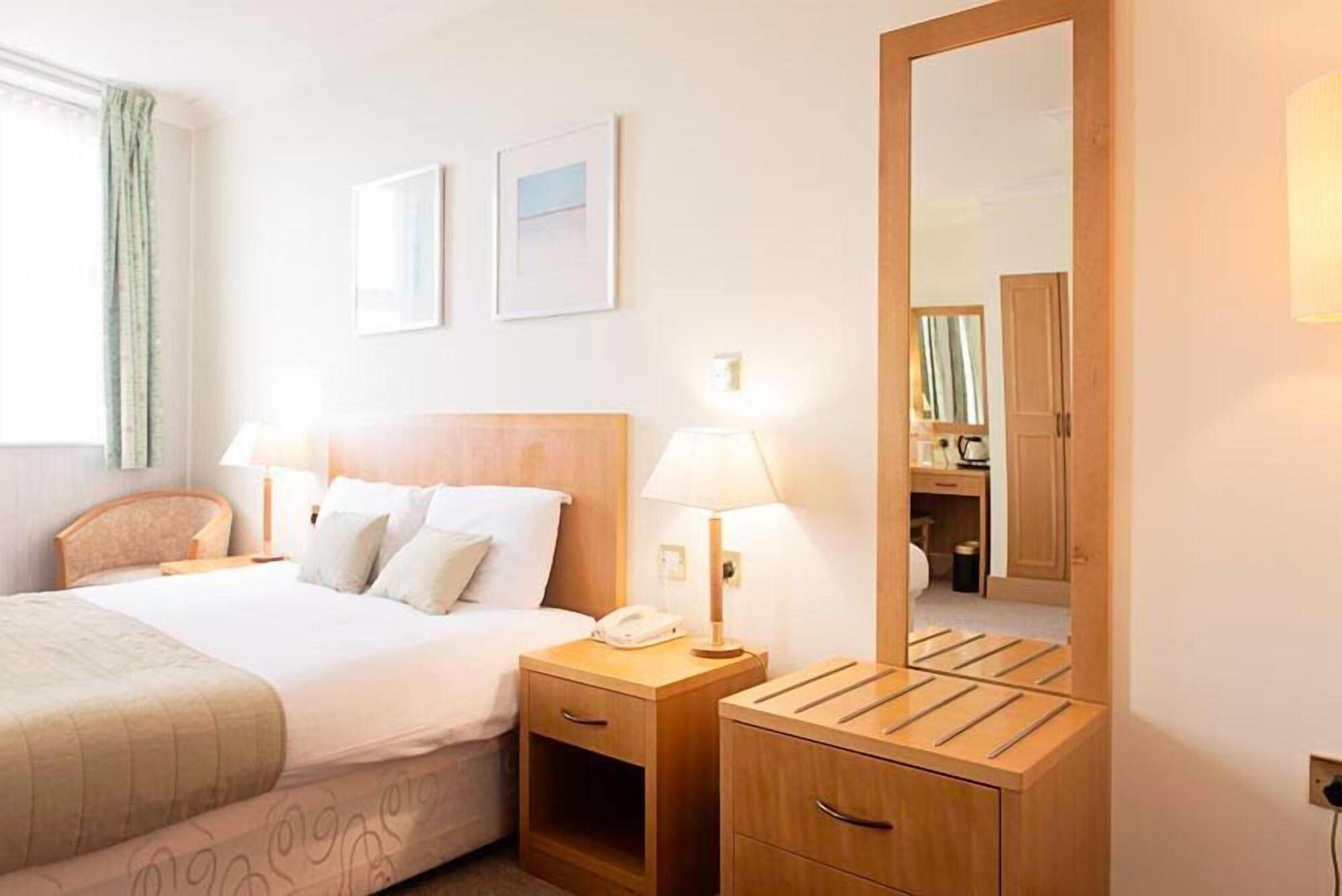 Carousel Hotel Блэкпул Экстерьер фото