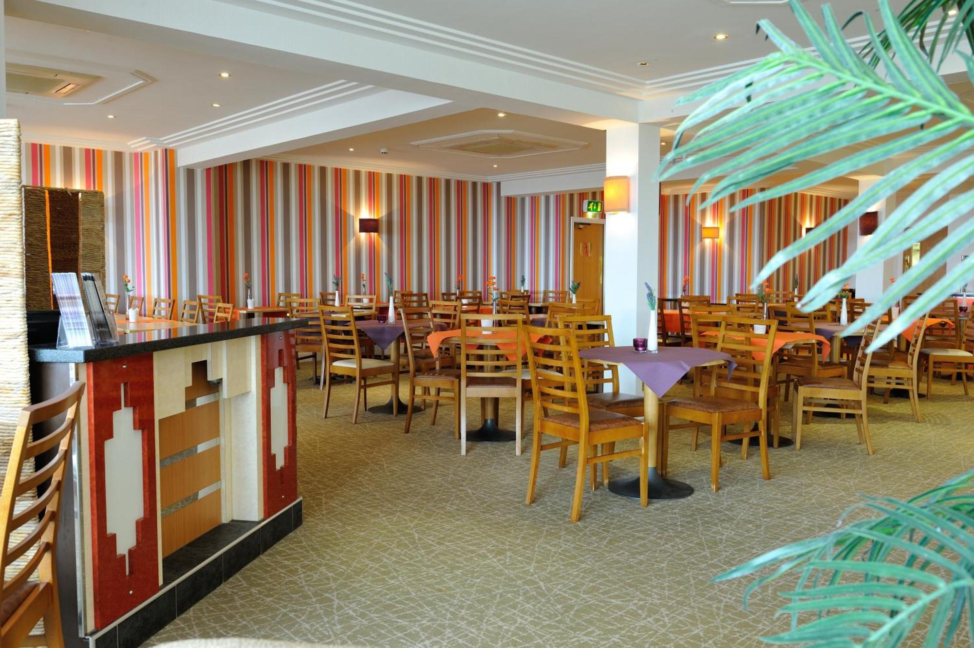 Carousel Hotel Блэкпул Экстерьер фото