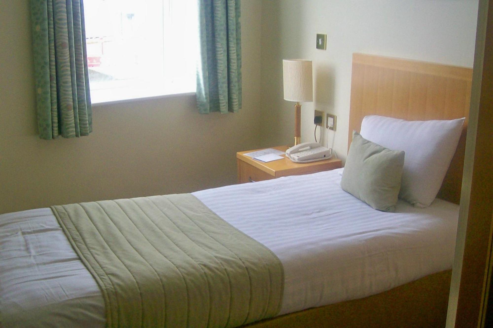 Carousel Hotel Блэкпул Экстерьер фото
